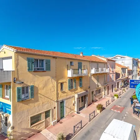 普罗文卡尔酒店 Saint-Raphaël