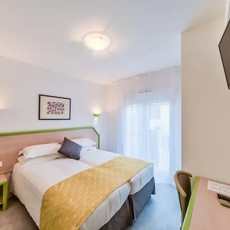 Provencal Сен-Рафаэль