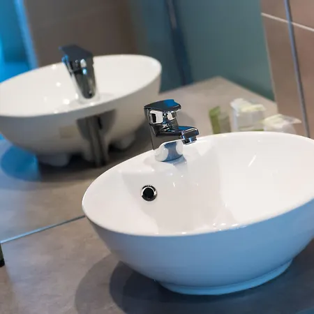 Provencal Отель