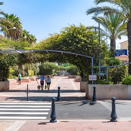 Provencal Отель Сен-Рафаэль