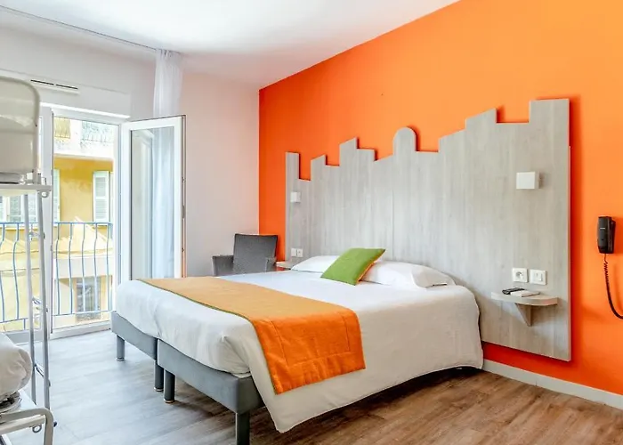 Provencal Otel Saint-Raphaël